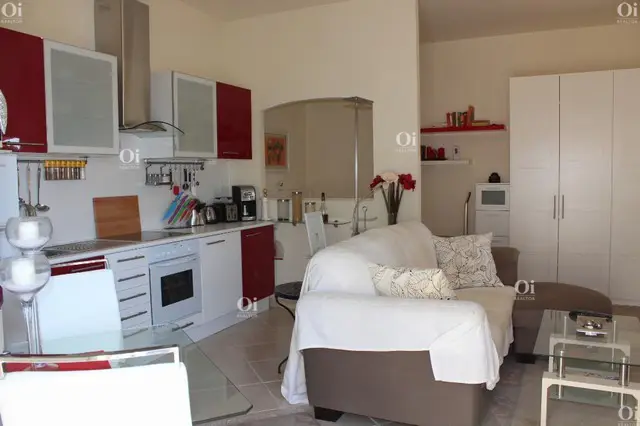 Villa en venta en La Hacienda Las Chapas, Marbella, Malaga