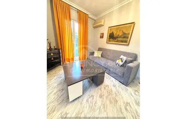Rent 2 bedroom apartment of 80 m² in Utrera