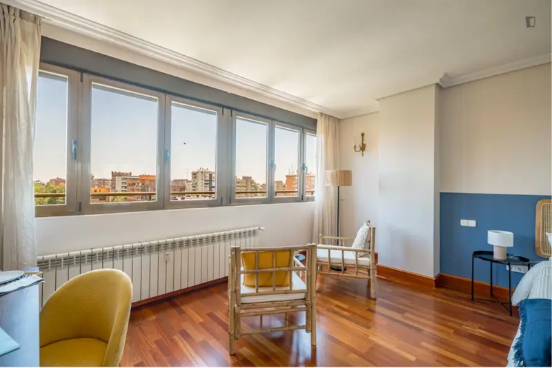 Alquiler de habitación en Padre Damian 44, Madrid