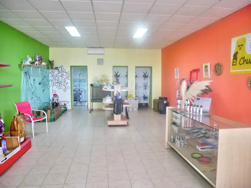 Venta Local comercial en Mercadillo, Elda - Ref: 03330
