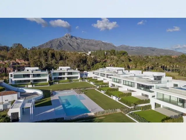 Adosado 4 Dormitorios Milla de Oro Marbella