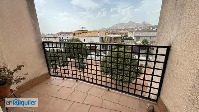 Alquiler Piso Amueblado Atarfe con Garaje y Trastero