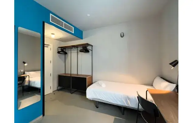 Habitaci	ón 20m² en Barcelona - Cocina, Jardín, A/C