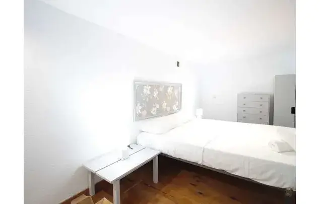 Estudio 32m² Madrid Diseño Elegante Planta Abierta