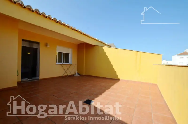 Ático en venta en Miramar, Valencia