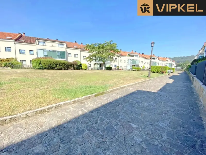 Venta de piso en Brión Población
