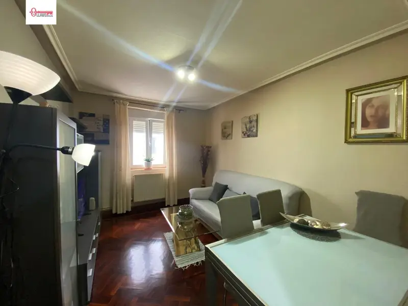 Apartamento en venta en Avda del Cid Burgos Centro