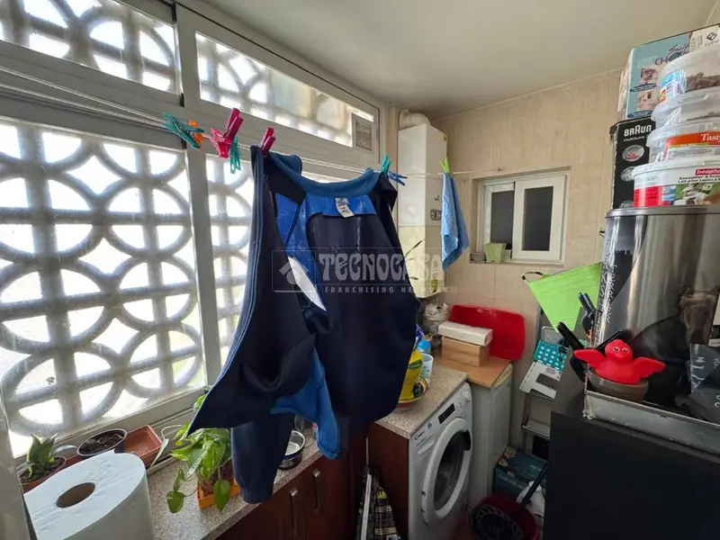 Piso en Venta en Aluche Madrid Reformado con Ascensor y Trastero