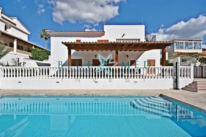 Villa 4 Dormitorios Bolnuevo Cerca de la Playa