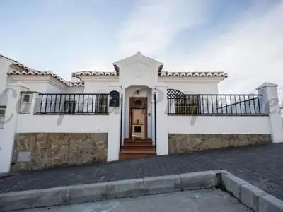 Casa Rural Frigiliana 3 Dormitorios Piscina Jardin