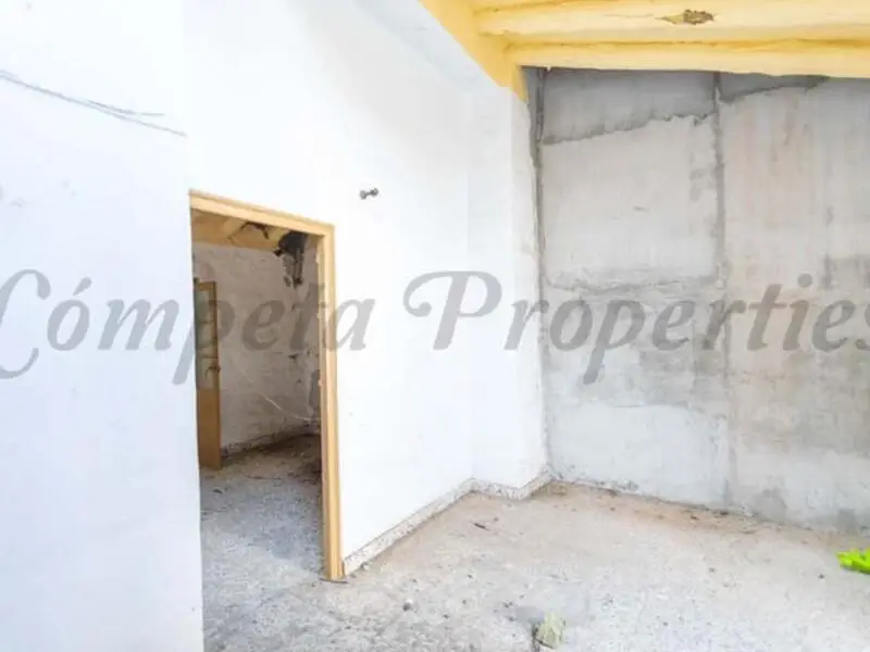 Casa de Pueblo en Sayalonga 160m2 con Vistas
