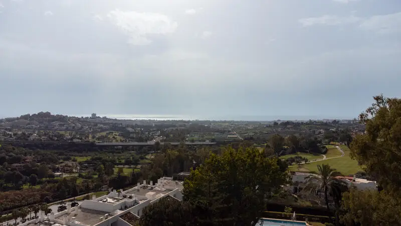 Parcela con Proyecto Villa en La Quinta Benahavis