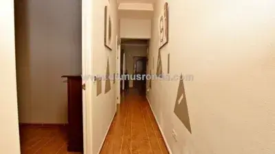 Planta Baja Reformada cerca del Centro 2 Dormitorios