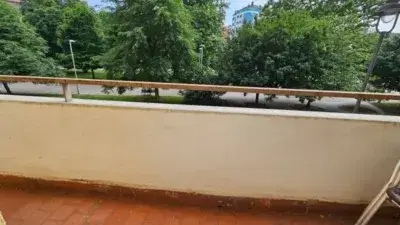 Piso en Venta Avilés 4 Dormitorios Terraza Vistas al Parque