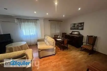 Alquiler Piso Santa Justa Sevilla 2 habitaciones 68m2