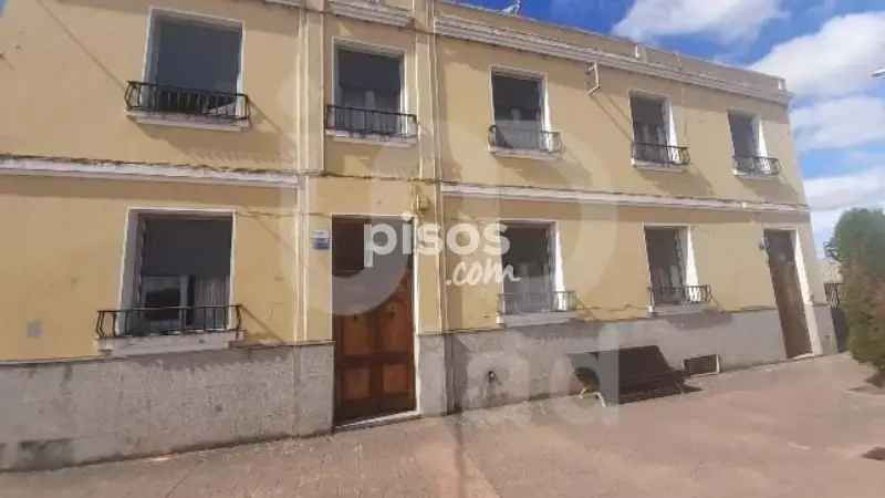 Casa en venta en La Bañeza 10 habitaciones 400m2