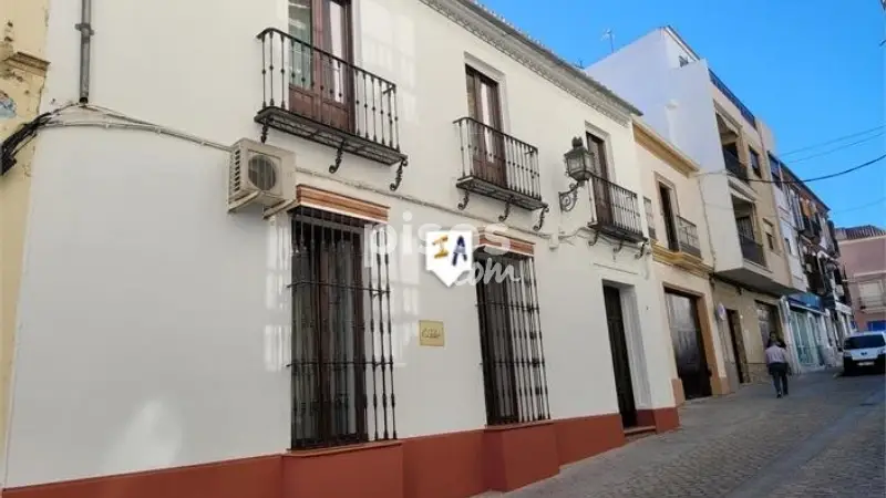 Casa en Venta Morón de la Frontera - Familiar - Jardín - 3 Dormitorios