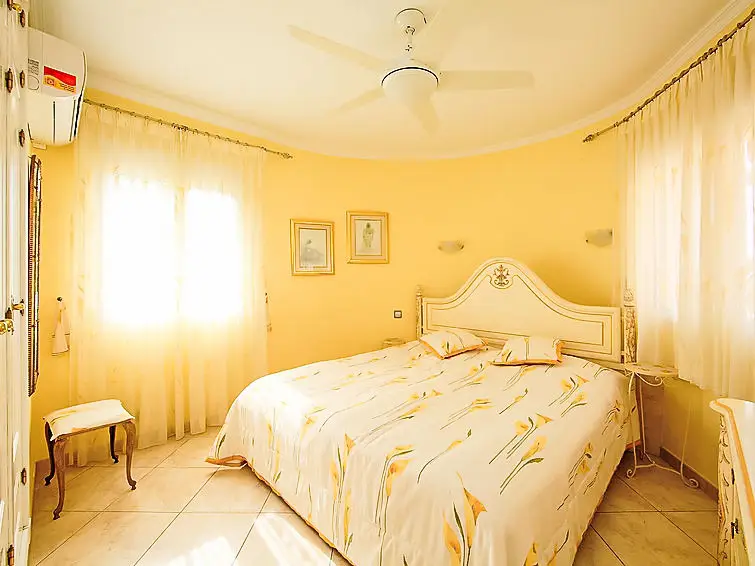 Casa Villa 4 Dormitorios Moraira Alquiler España
