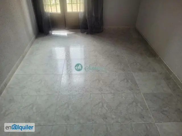Piso en Alquiler Centro Segovia San Millan 4 Dormitorios