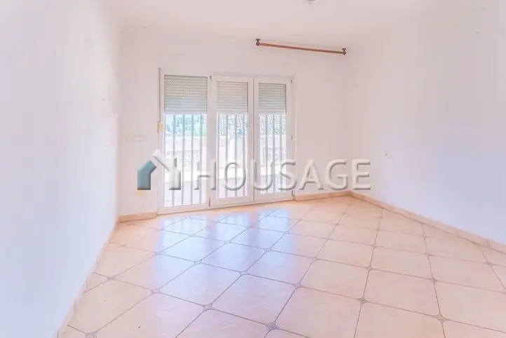 Villa en Venta en Marbella 10 Dormitorios Cerca de Golf y Playa