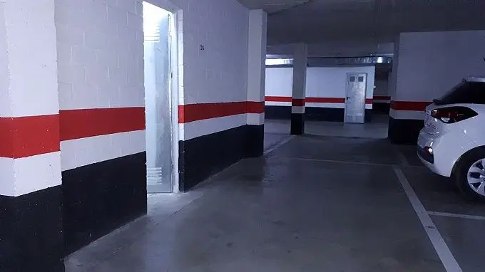 Garaje en Venta en Muela Zaragoza con Ascensor