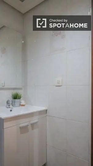 Apartamento 4 Dormitorios 2 Baños Madrid Spotahome