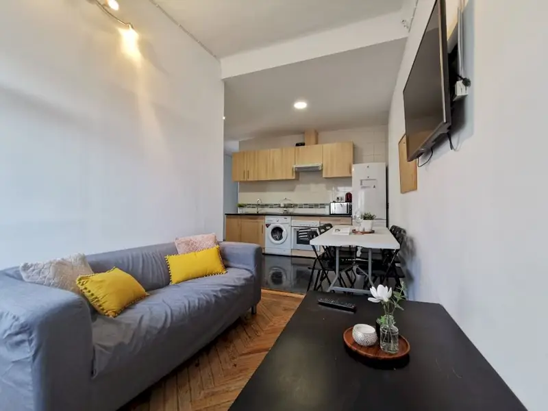 Habitacion con Terraza Privada en Madrid Centro