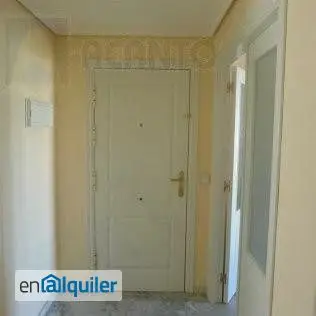 Piso en Alquiler en Arroyo - Alcalde Manuel del Valle
