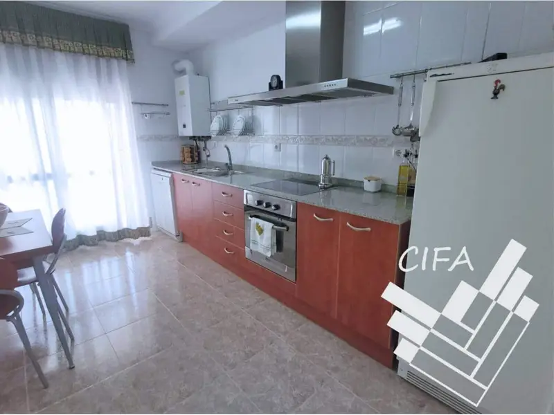 Piso en Venta en Vinaròs 4 Dormitorios Aparcamiento