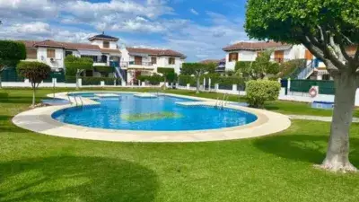 Apartamento en Vera Playa Planta Baja con Piscina 2 Dormitorios