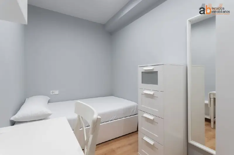 Alquiler Piso 2 Dormitorios Casco Antiguo Pamplona