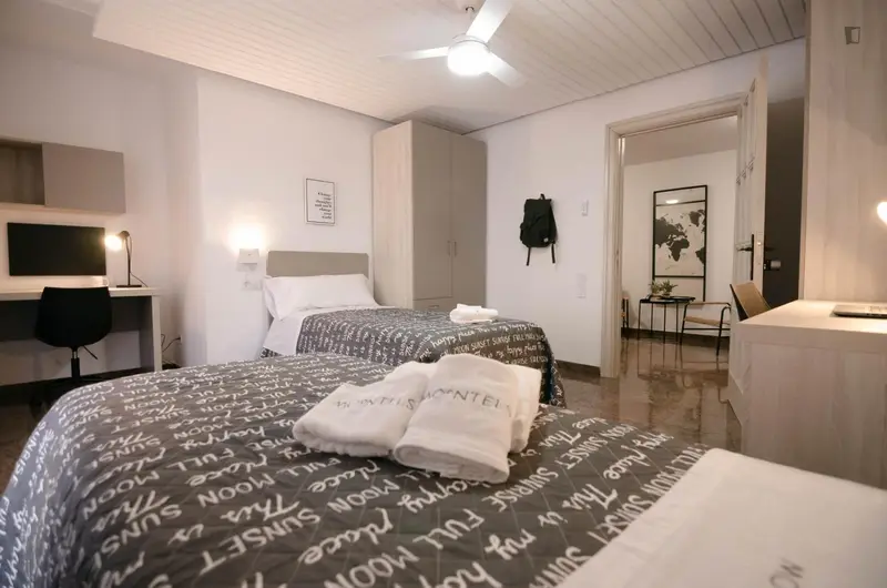 Habitacion Doble con Terraza Privada en Valencia Centro