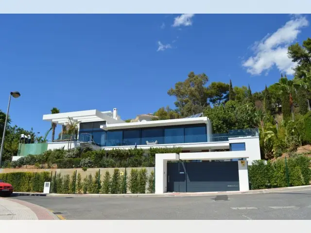 Villa de Lujo 5 Dormitorios Marbella Vistas al Mar