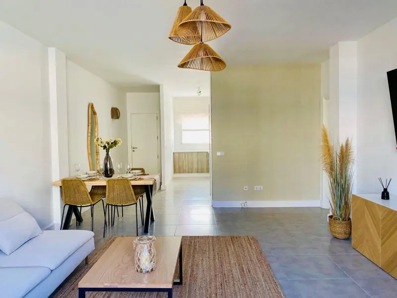 Apartamento en venta Puerto Alcudia Mallorca reformado cerca playa