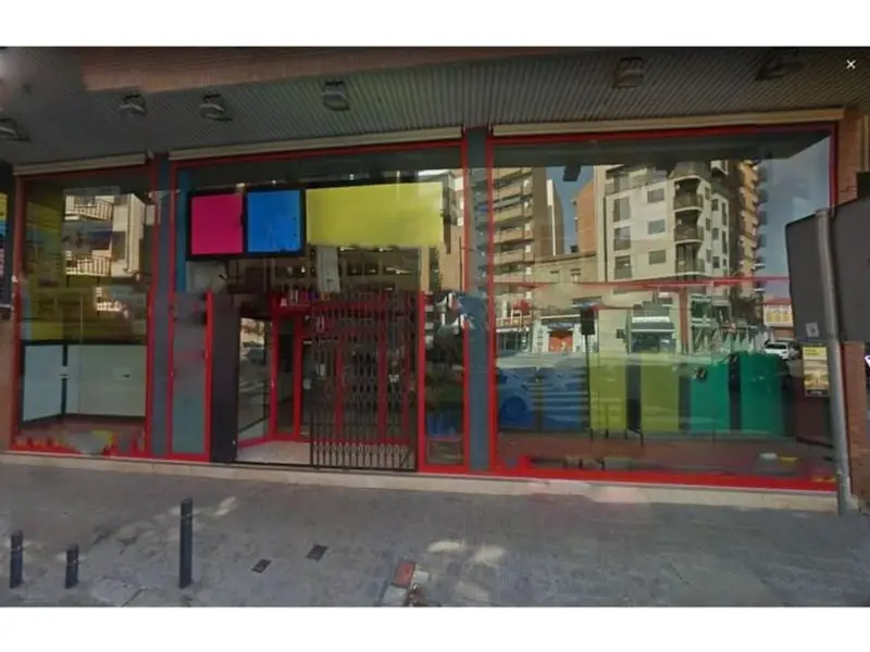 Local Comercial en Venta en Lleida 733m2