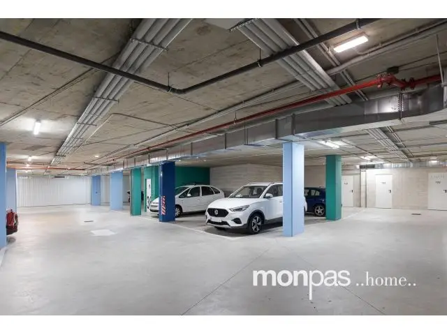 Garaje En Venta En Txomin-Enea