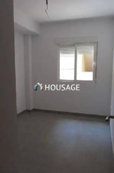 Piso en Venta en Villalonga Valencia