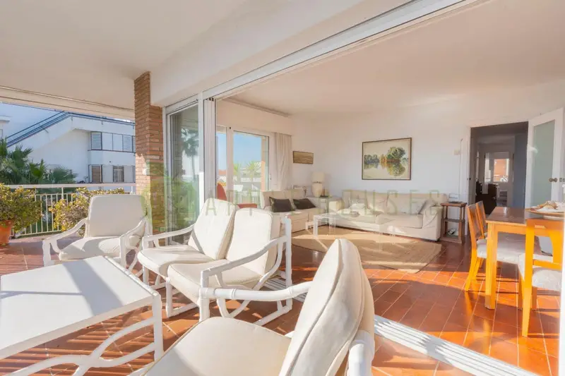 Piso en venta en Sitges con vistas al mar