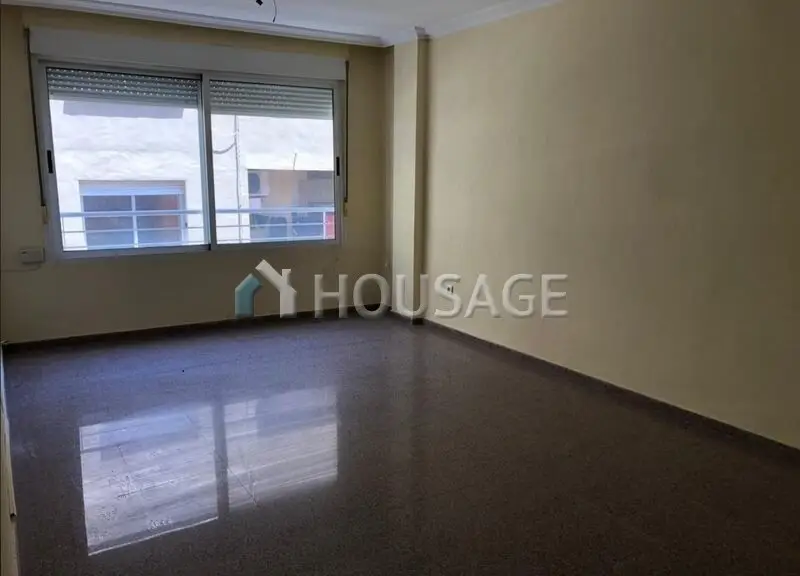 Piso en venta en Alcoy 131m2 3 habitaciones garaje trastero
