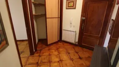 Alquiler Piso 2 Dormitorios Garaje Los Corrales Buelna