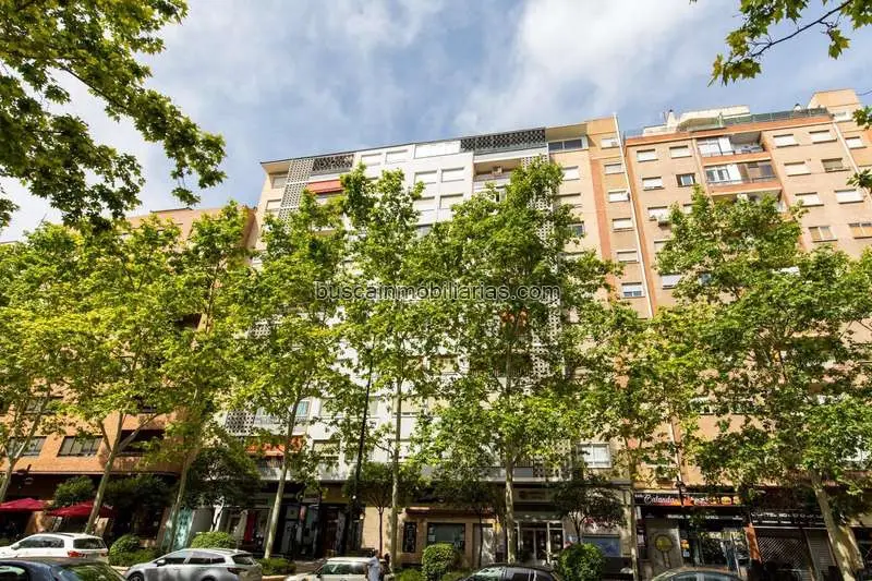 Piso en venta en Zaragoza Paseo Calanda 4 dormitorios