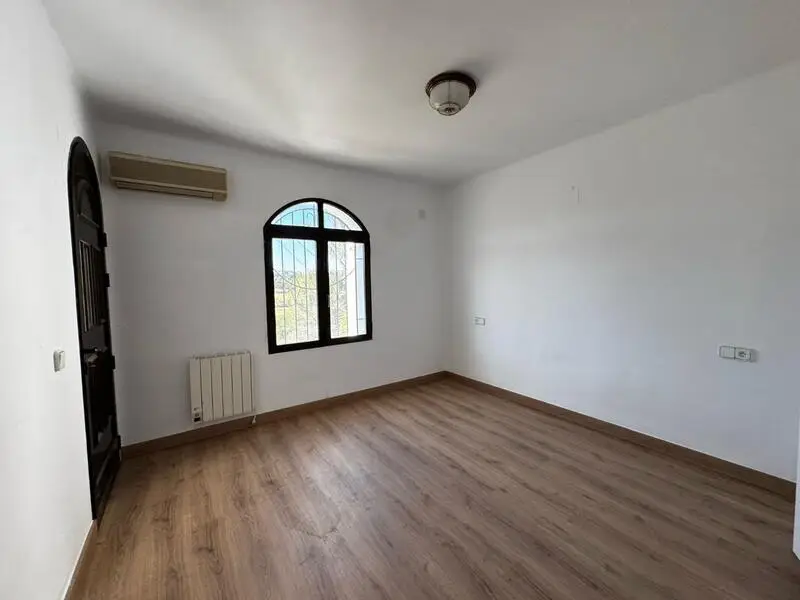 Villa de 3 Dormitorios en Los Dolses Orihuela Costa