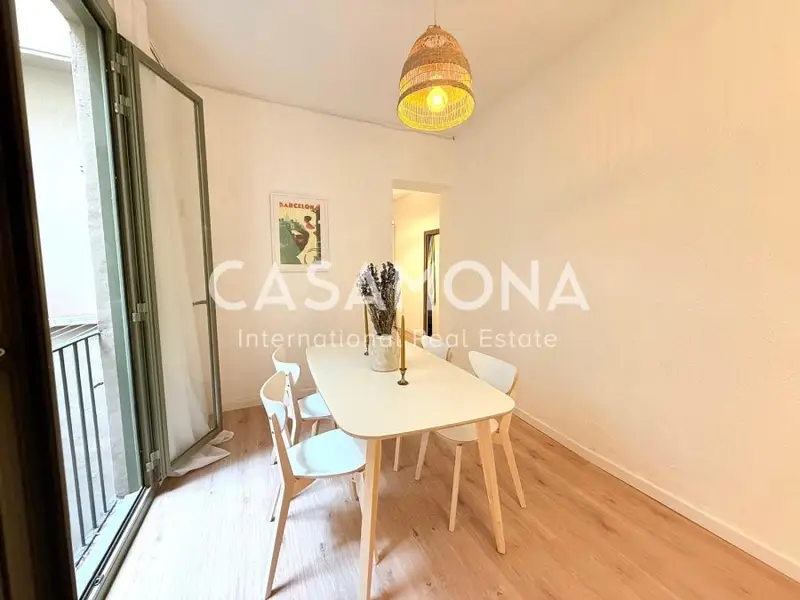 Habitacion Interior Acogedora en Apartamento Co-living El Born