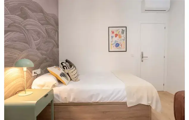 Habitacion 61m2 Malaga Alquiler Minimo 3 Noches