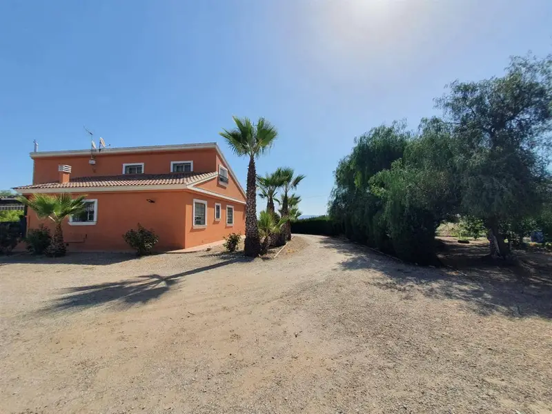 Chalet en Venta Puerto Lumbreras 5 Dormitorios Piscina 5000m2