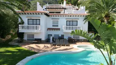 Chalet unifamiliar en venta en El Montgó