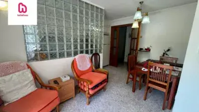 Piso en venta en Manresa 67m2 3 habitaciones amueblado