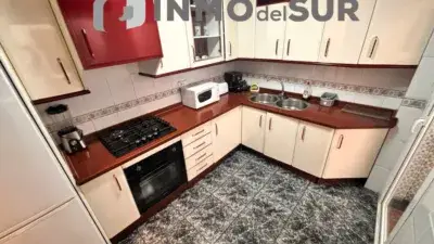 Piso en venta Calle Santa Ana