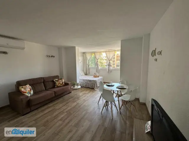 Estudio Reformado Amueblado Torreblanca del Sol