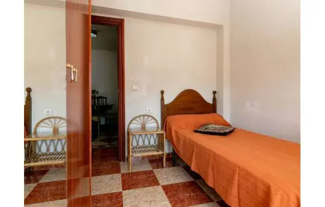Alquiler de Habitaciones en Granada Apartamento Amueblado